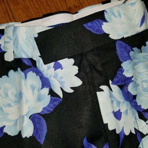 G/Fore NWOT Shorts - Picture 6 of 7